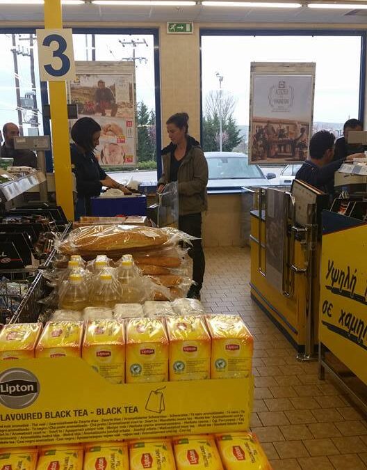 Idomeni – Einkaufen und verteilen…