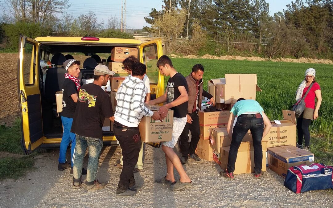 Idomeni – Material verteilen